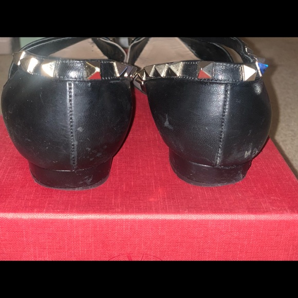 Valentino Flats - Picture 4 of 5